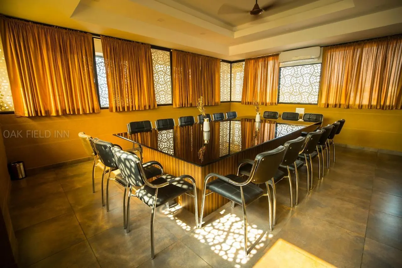 Oak Field Inn Kochi Indie