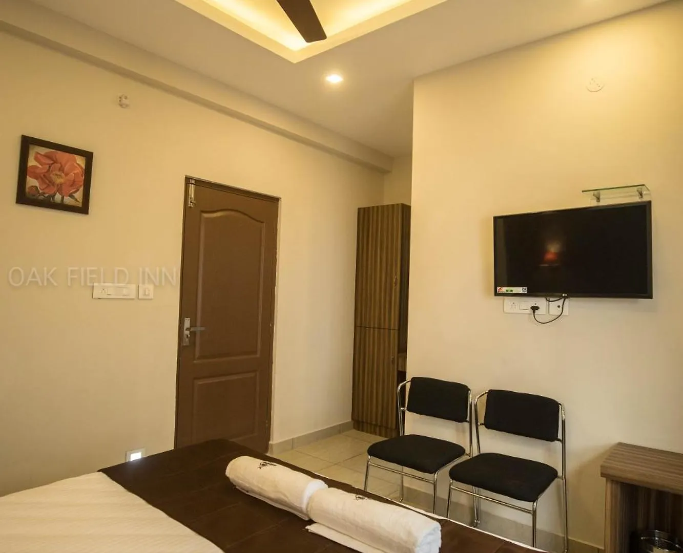 Oak Field Inn Kochi 3*,  Índia